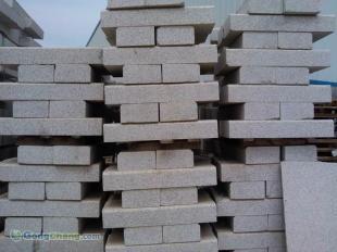 花崗巖石材的應(yīng)用與特點——以白麻路沿石與芝麻白路邊石為例